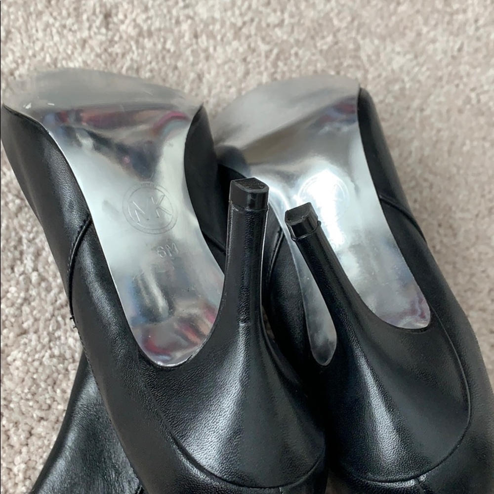 Michael Kors Booties - Picture 3 of 4